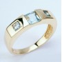 9ct gold and blue topaz ring
